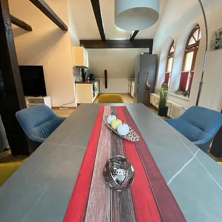 Lejlighed Stilvolle In Historischer Stadtvilla Neubrandenburg