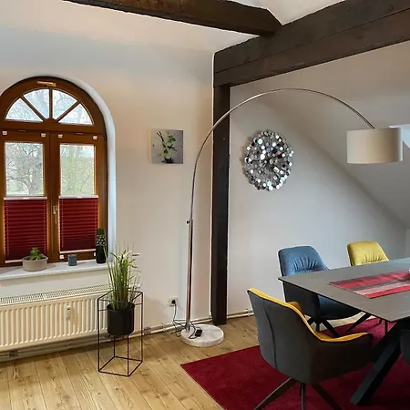 Apartamento Stilvolle In Historischer Stadtvilla Neubrandenburg