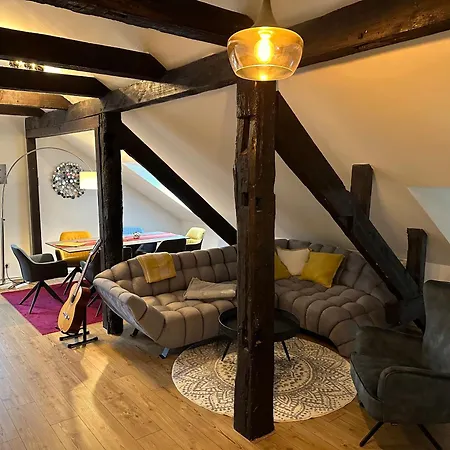 Stilvolle In Historischer Stadtvilla Neubrandenburg